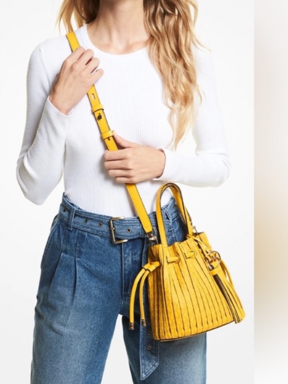 Michael Kors WILLA crossbody bucket bag